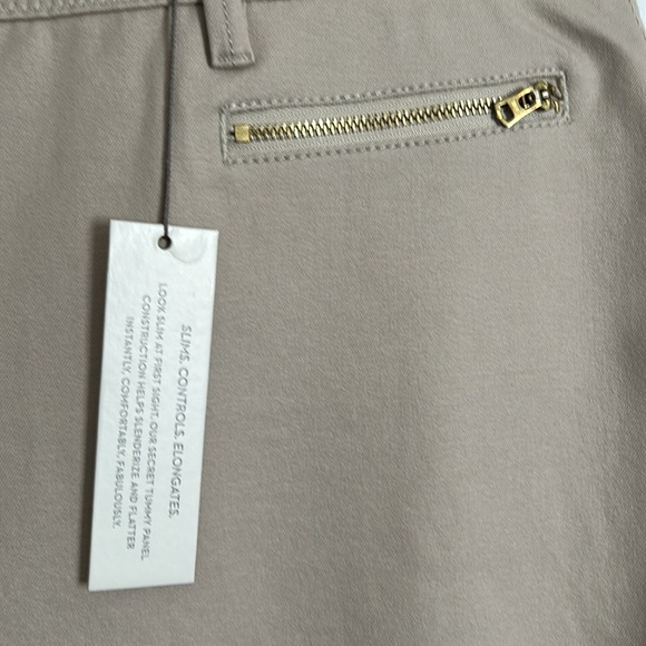 Chico’s So Slimming Ankle Jeans in “New Khaki”, Size 16 (Chico’s 3) - Picture 3 of 8